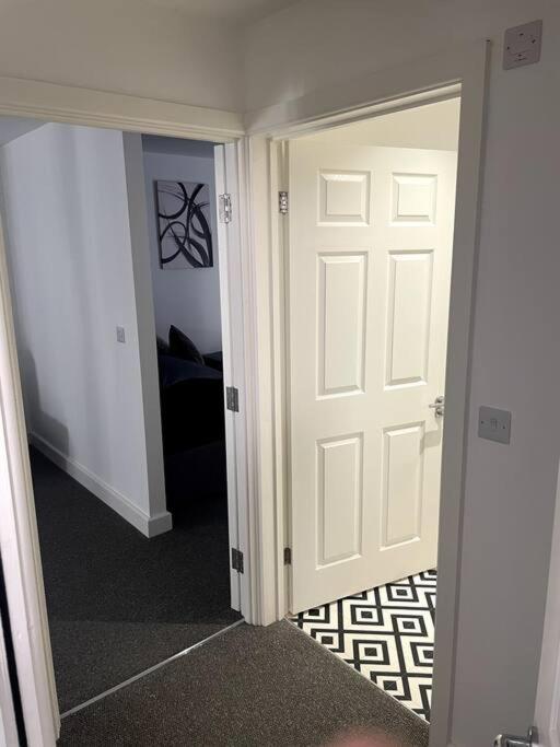 #6Bs 1 Bed Serviced Apartment Derby Eksteriør bilde